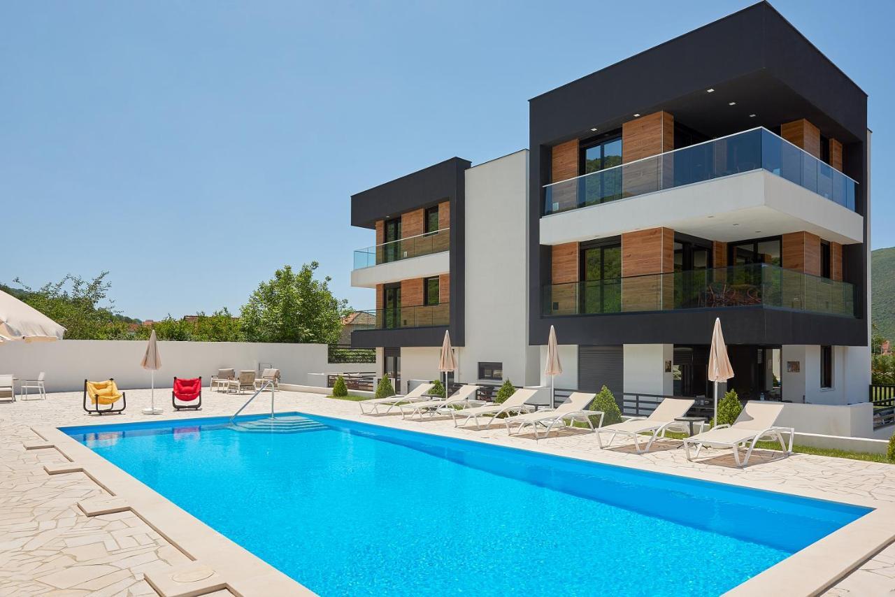 Georgiy Lux Apartments Lastva Grbaljska Exterior photo