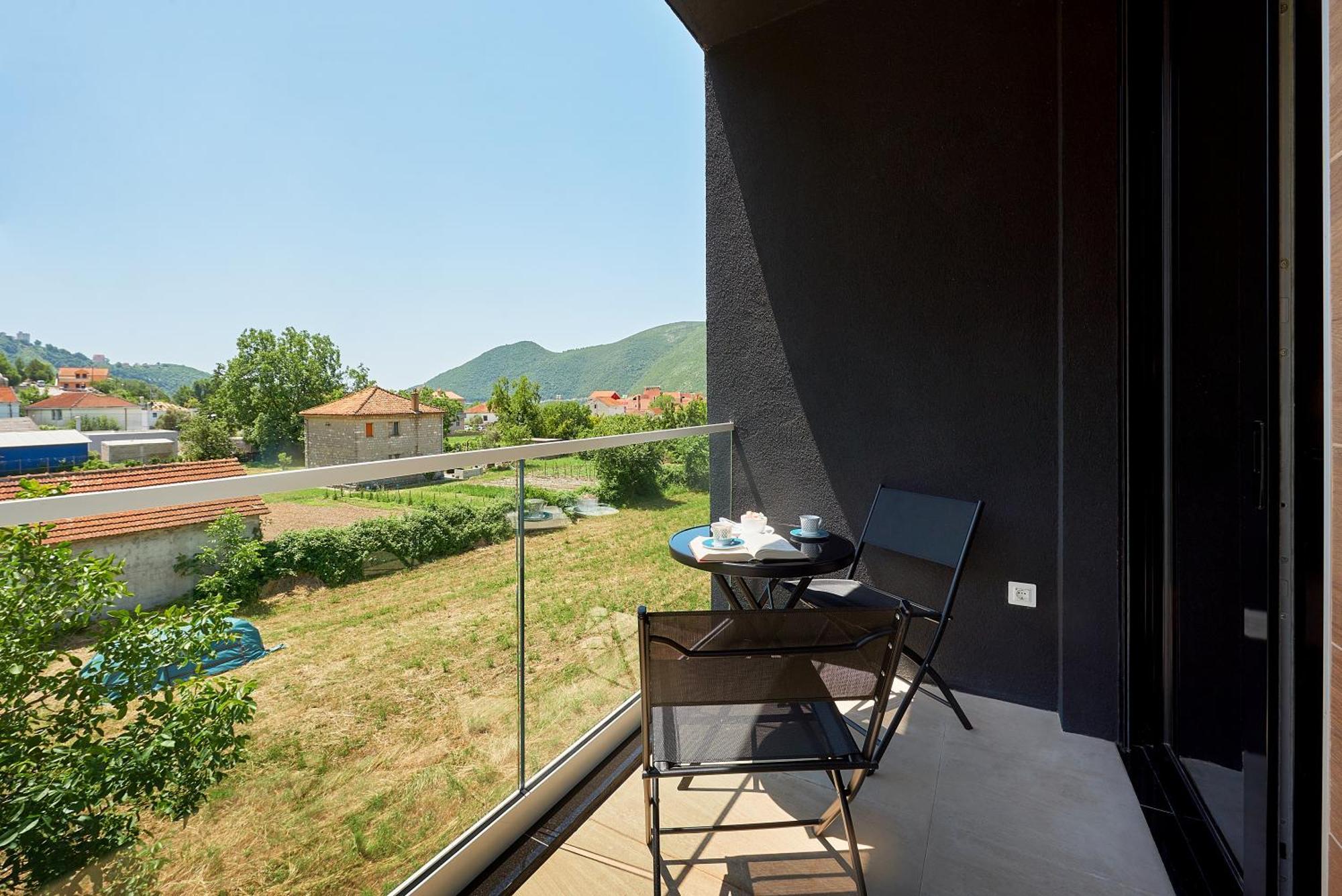 Georgiy Lux Apartments Lastva Grbaljska Exterior photo